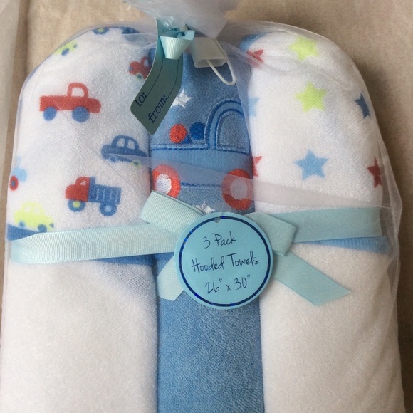 Baby Kiss Hooded Bath Towels - Picture 5 of 6
